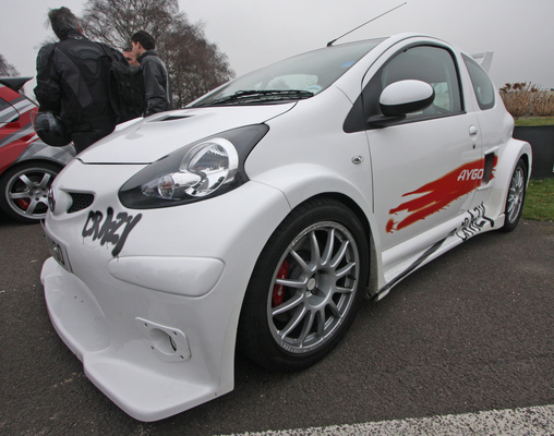 TOYOTA AYGO II 1.0 VVT-I X-CITE 5P Essence
